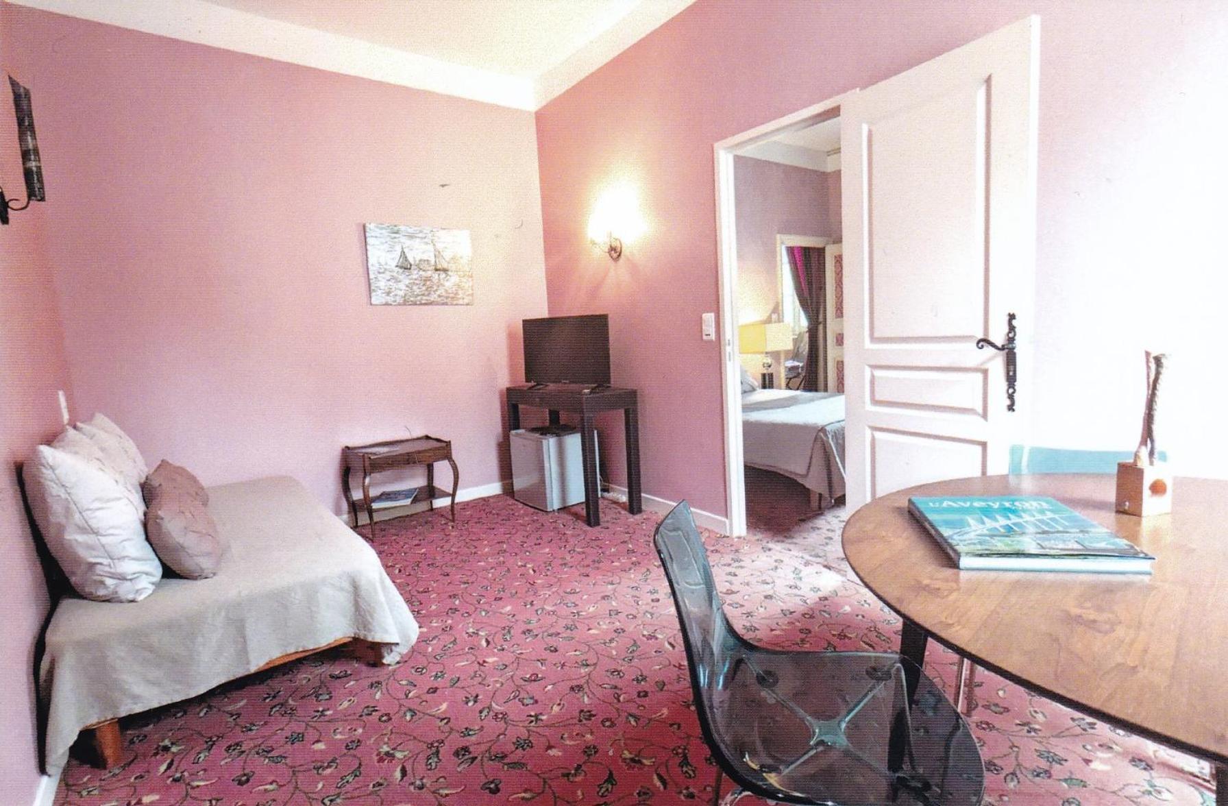 Ermitage De Peyreleau Bed & Breakfast Exterior photo
